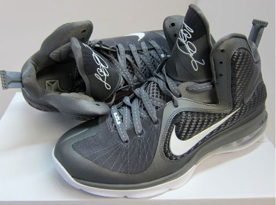 Nike Lebron 9 Cool Grey Rr 3