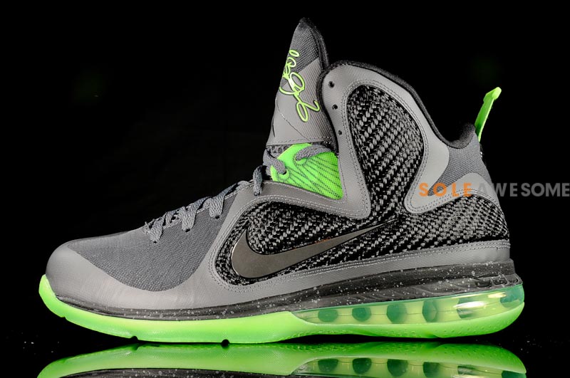 Nike Lebron 9 Dunkman Detailed Photos 2