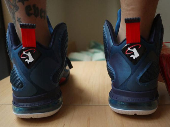 nike lebron 9 swingman on foot images