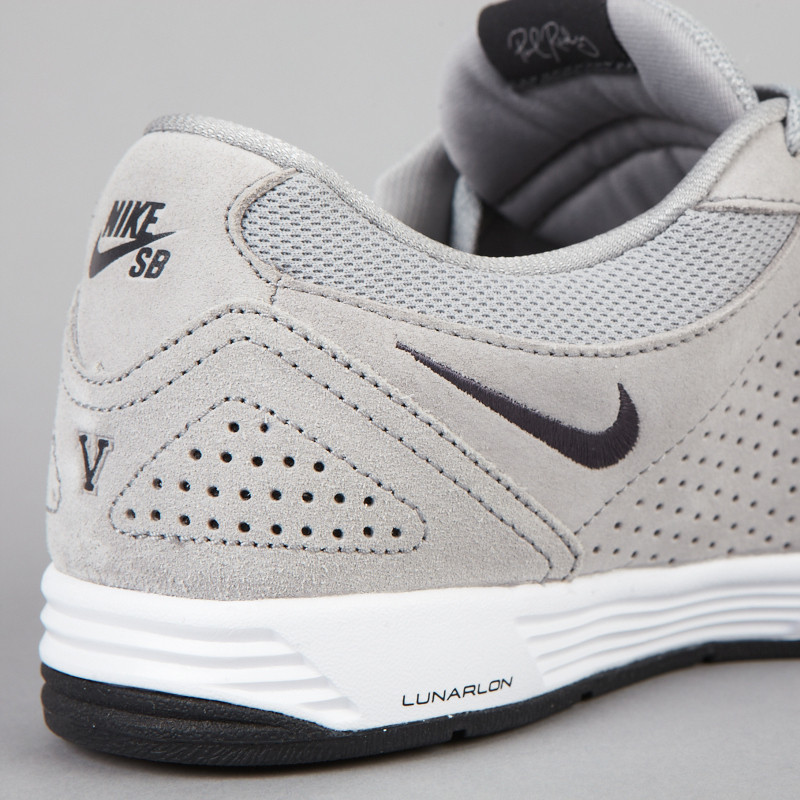 nike-sb-p-rod-v-matte-silver-anthracite-white-black-6 Nike Sb P Rod V Matte Silver Anthracite White Black 6