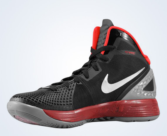 Nike Zoom Hyperdunk 2011 Supreme Blake Griffin Pe Away Available 1