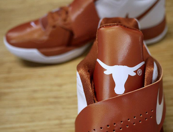 Nike Zoom KD IV ‘Texas Longhorns’ – First Look