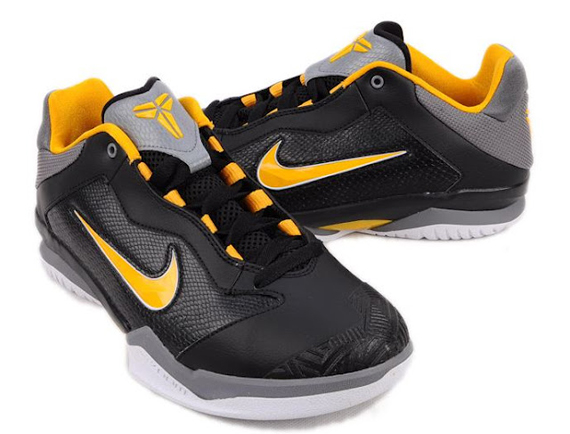 Nike Zoom Kobe Venomenon Ii Black Grey Yellow 1