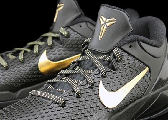 Nike Zoom Kobe VII Elite - Black - Gold 
