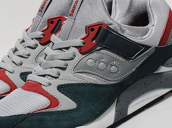 Saucony Grid 9000 – Grey – White – Red