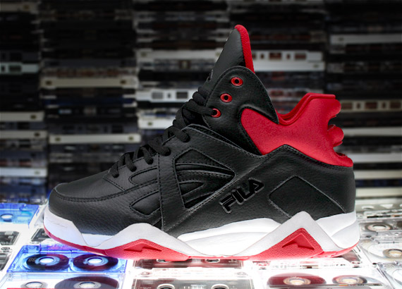 The Cage By Fila Black Red 1