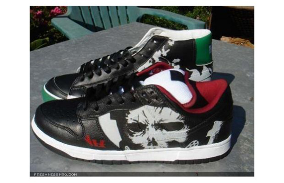 Mr. MOTO Customs — Nike Dunk SB Supreme Decade of Supremacy Custom