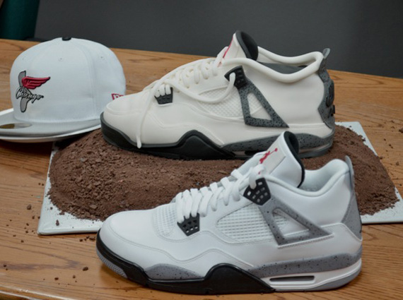Air Jordan IV 'White/Cement' Sneaker Cake