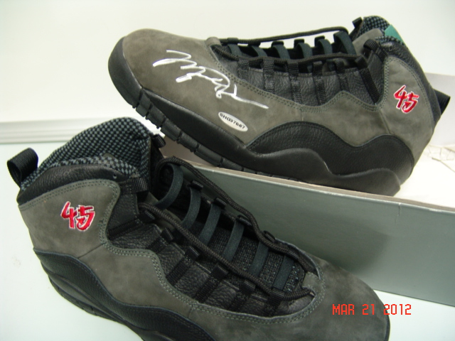Air Jordan X Shadow Og Autographed 45 Sample 07