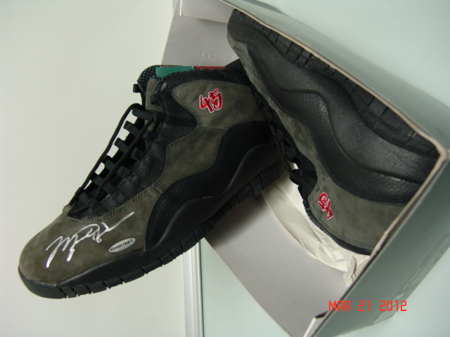 Air Jordan X Shadow Og Autographed 45 Sample 11