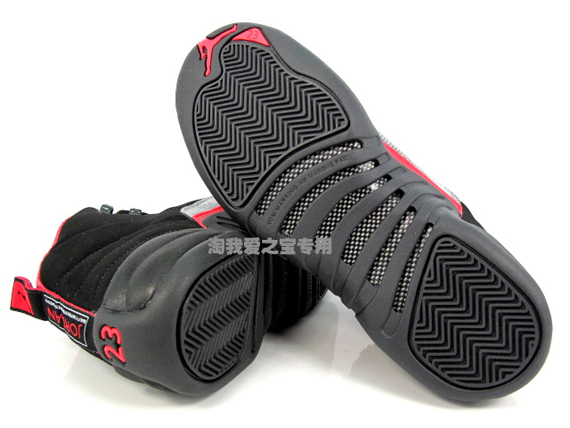 Jordan 12 Retro Black/Siren Red (GS)