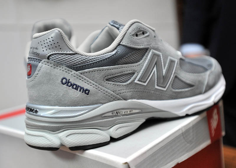 custom-new-balance-runners-for-president-obama-2 Custom New Balance Runners For President Obama 2