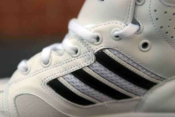 jeremy-scott-adidas-originals-js-instinct-hi-white-black-13 Jeremy Scott Adidas Originals Js Instinct Hi White Black 13