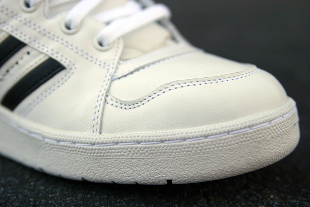 jeremy-scott-adidas-originals-js-instinct-hi-white-black-9 Jeremy Scott Adidas Originals Js Instinct Hi White Black 9