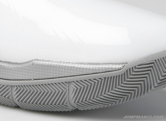 Jordan Cp3.v White Metallic Silver First Look 1