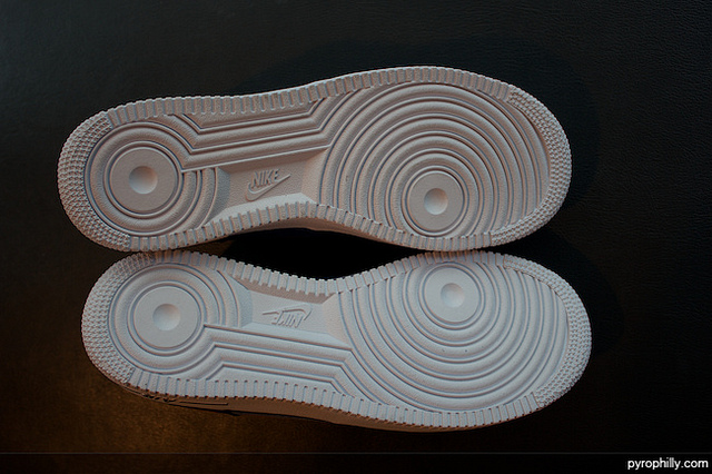 nike-air-force-1-low-storm-blue-white-vivid-orange-5 Nike Air Force 1 Low Storm Blue White Vivid Orange 5