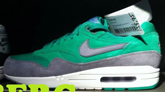 nike air max 1 premium holiday 2012 preview 5