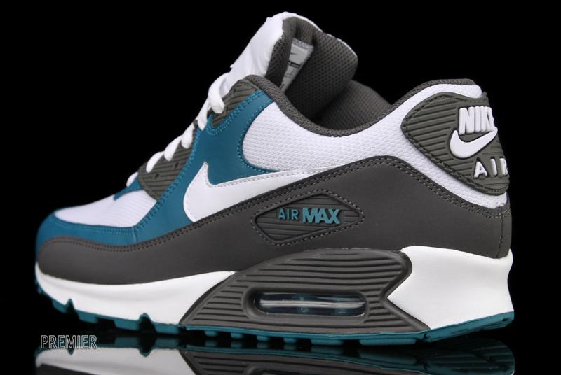 nike-air-max-90-white-midnight-fog-lush-teal-5 Nike Air Max 90 White Midnight Fog Lush Teal 5