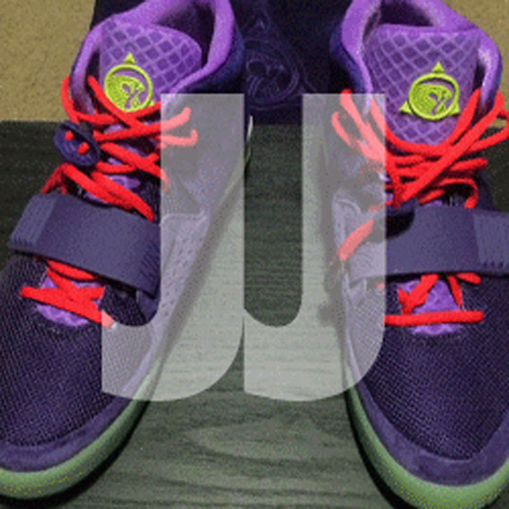 nike air yeezy 2 purple