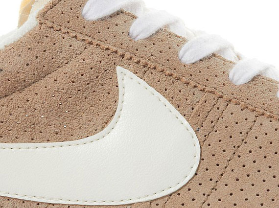 Nike Bruin Perf Khaki Sail 7