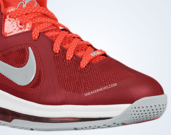 Nike Lebron 9 Low Team Red Challenge Red Wolf Grey 2