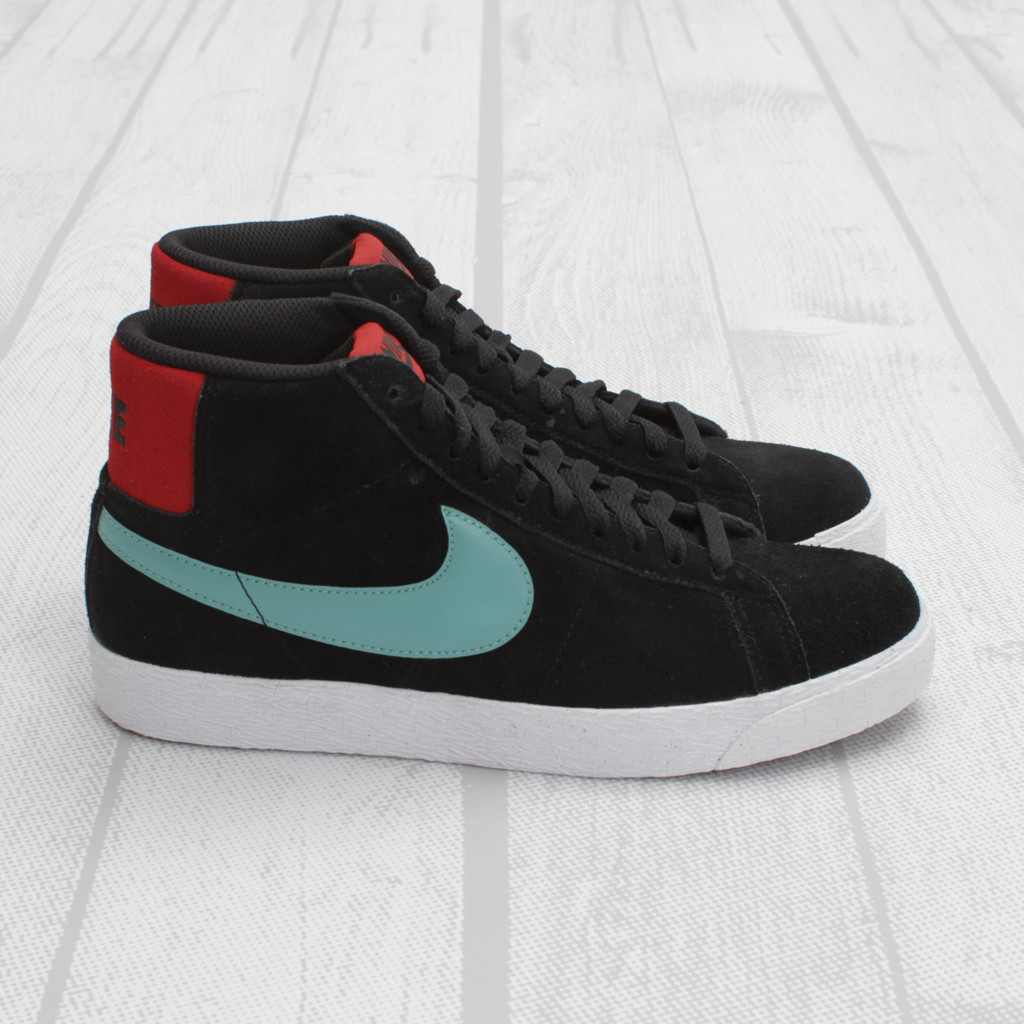 nike-sb-blazer-black-sea-crystal-varsity-red-1 Nike Sb Blazer Black Sea Crystal Varsity Red 1