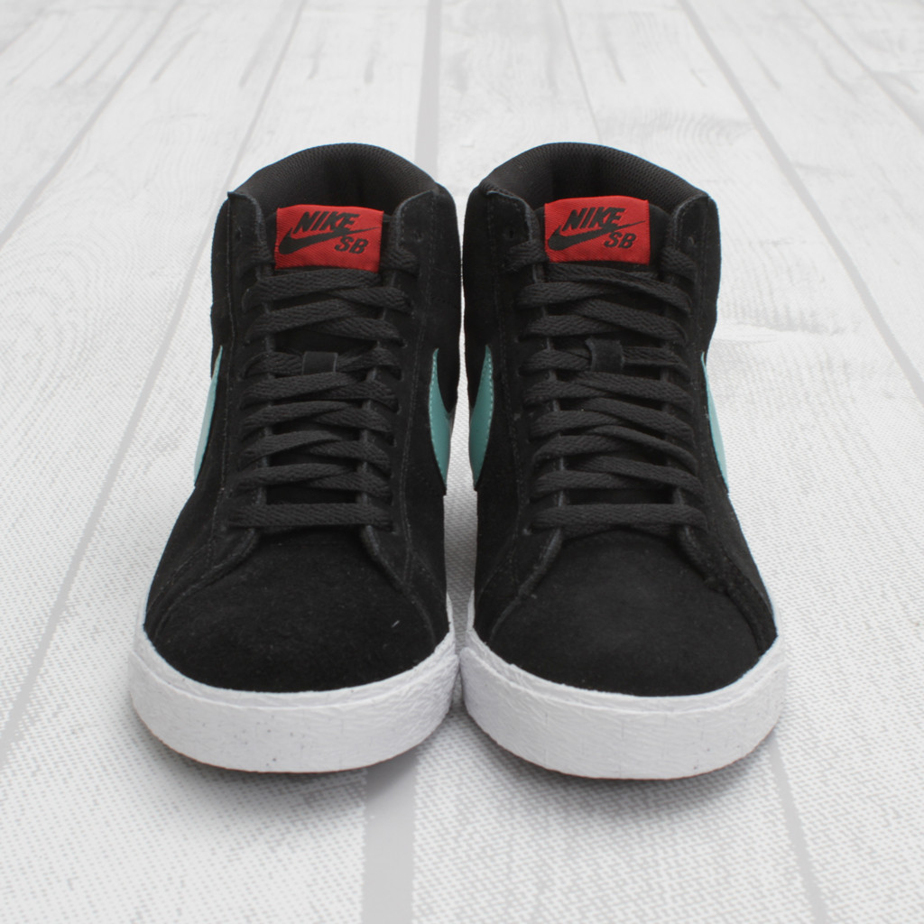 nike-sb-blazer-black-sea-crystal-varsity-red-3 Nike Sb Blazer Black Sea Crystal Varsity Red 3