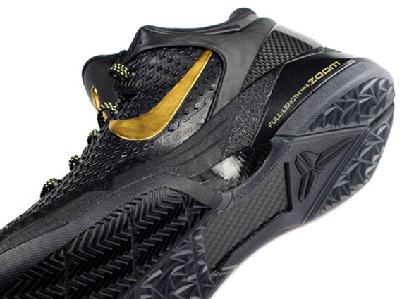 Nike Zoom Kobe VII Elite – Black – Metallic Gold – Dark Grey