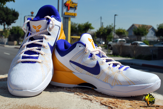Zoom Kobe VII System Lakers Home (101/white/concord)