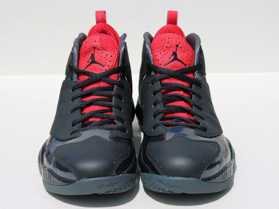 Air Jordan 2012 Black Varsity Red Anthracite Release Reminder 2