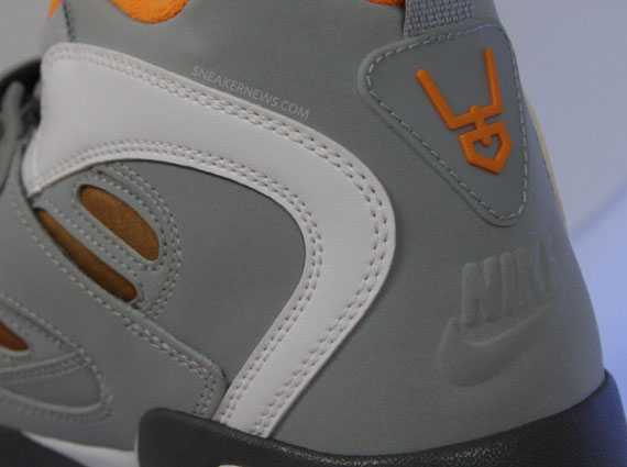 Nike Air Diamond Turf II – Grey – Orange – White