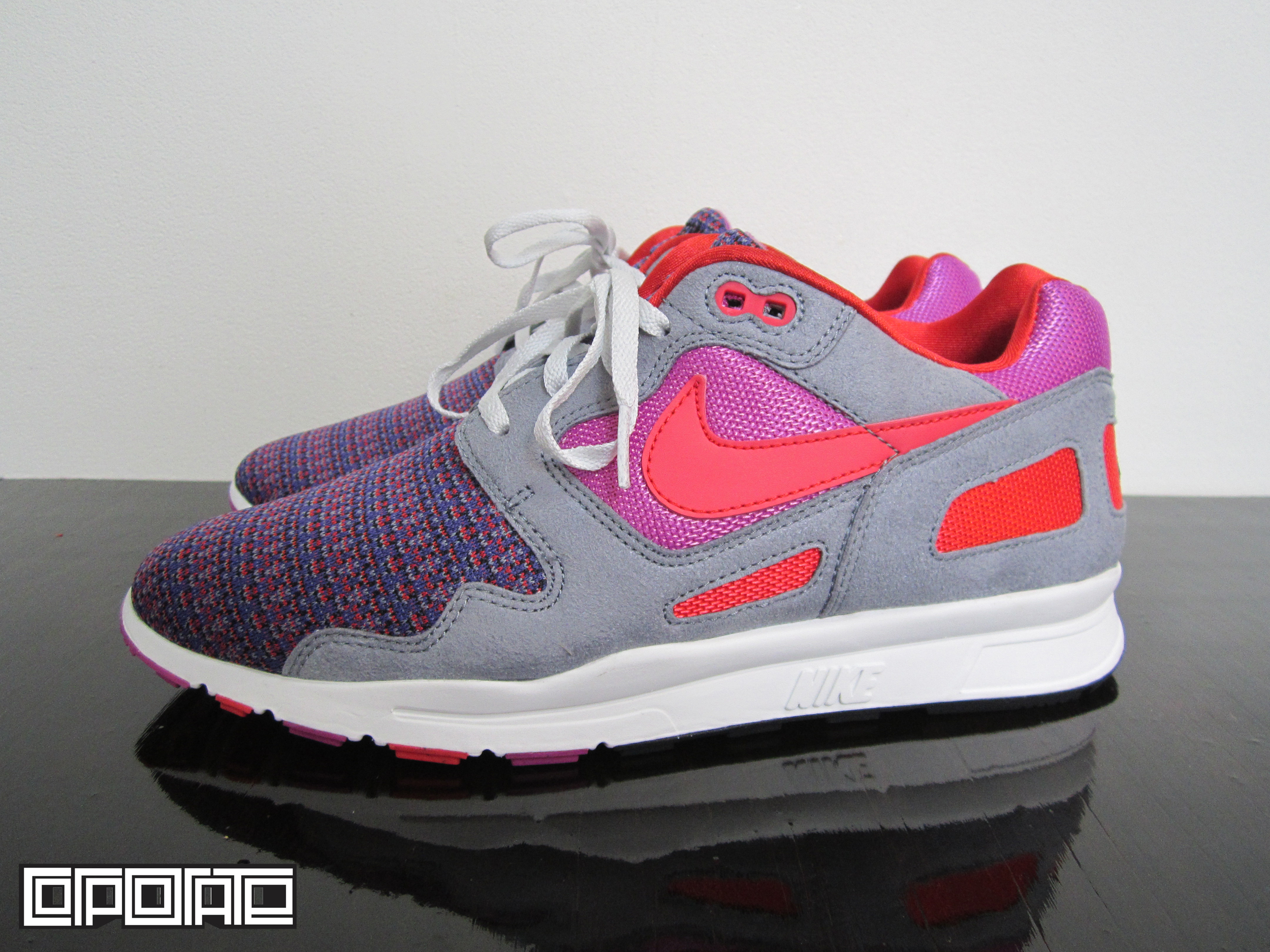 Nike Air Flow Magenta Action Red Stealth 2