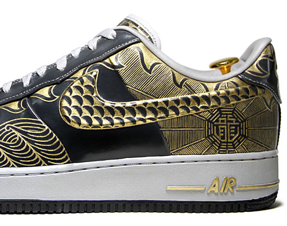 Nike Air Force 1 Low ’30th Anniversary Year of the Dragon’ Gold Customs by Zhijun Wang