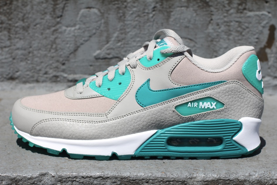 Nike Air Max 90 Granite Lush Teal New Green 2