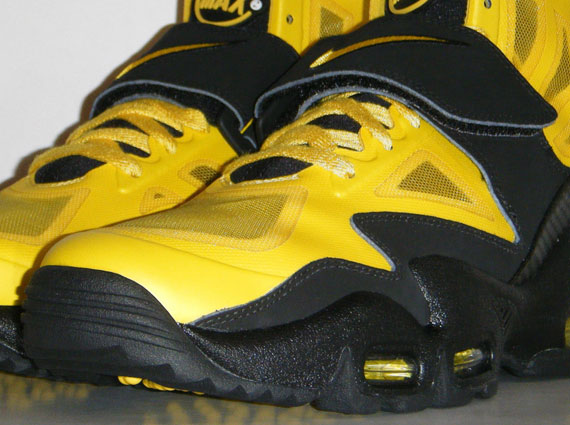 Nike Air Max Express – Speed Yellow – Black | New Images