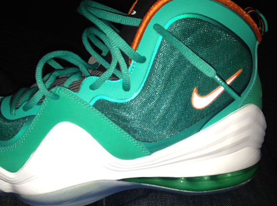 Nike Air Penny V - New Green - Safety Orange - White