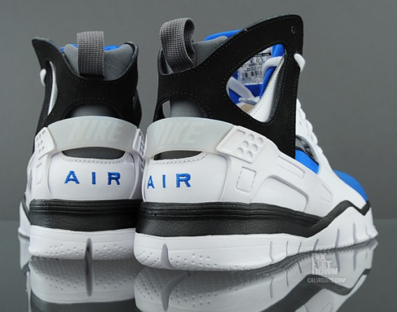 Nike Huarache Basketball 2012 – White – Black – Soar | Available