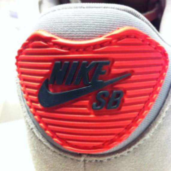 Uitrusting nooit Elektrisch Nike SB Koston 1 x Air Max 90 'Infrared' - Teaser - SneakerNews.com