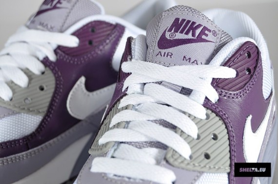 Nike WMNS Air Max 90 'Province Purple'