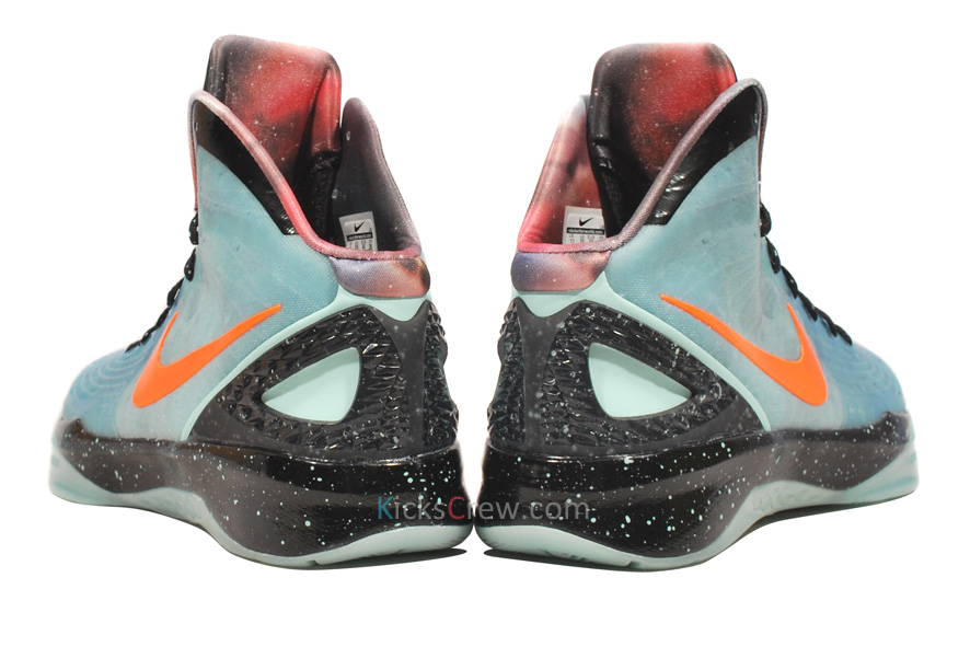 nike-zoom-hyperdunk-2011-supreme-blake-griffin-galaxy-pe-4 Nike Zoom Hyperdunk 2011 Supreme Blake Griffin Galaxy Pe 4