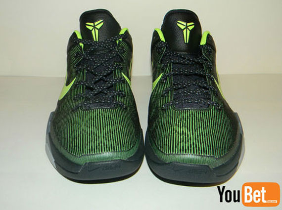 Nike Zoom Kobe Vii Black Volt Grey Sample 3