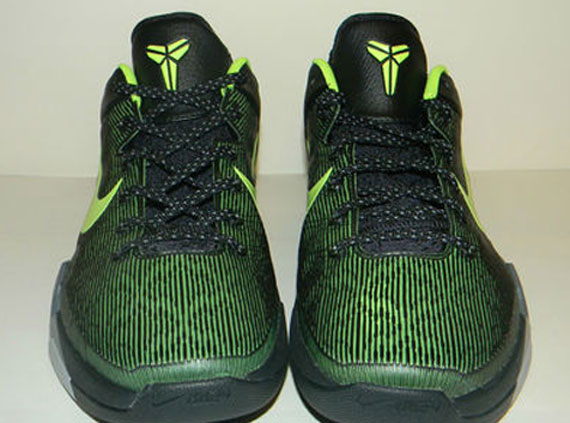 Nike Zoom Kobe VII – Black – Volt – Grey | Sample