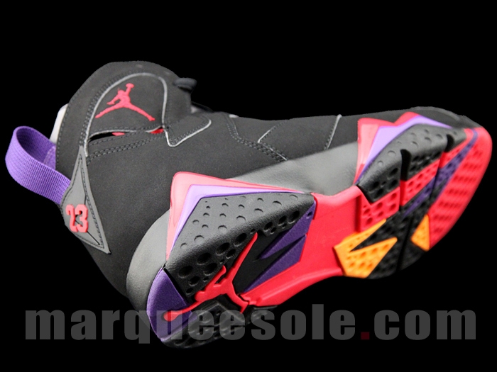 Air Jordan 7 Raptors New Images 5