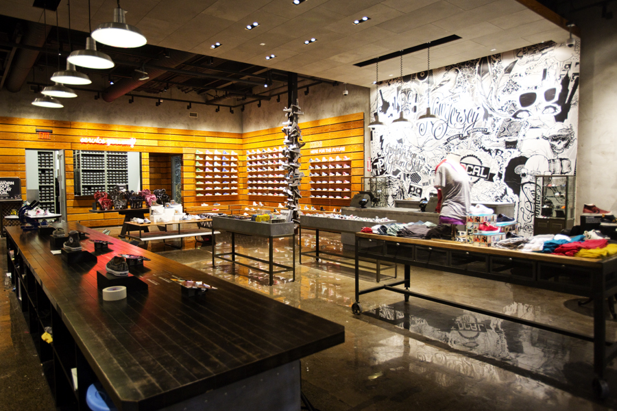 Converse Opens First Mall Based Retail Space New Jersey 02