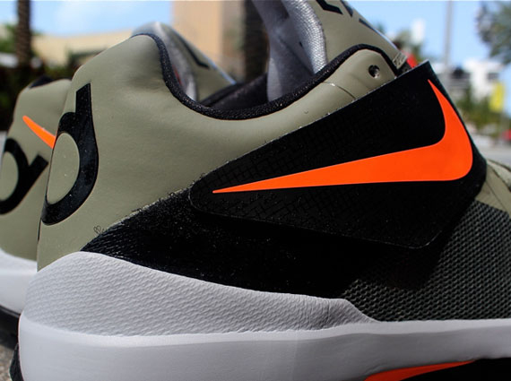 Nike Zoom KD IV 'Rogue Green' - Available