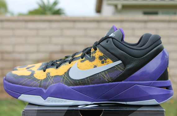 Nike Zoom Kobe VII 'Poison Dart Frog' Lakers - Release Reminder ...