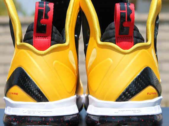 Nike LeBron 9 Elite ‘Varsity Maize’ – Release Reminder