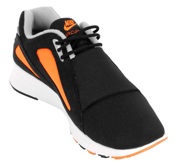 Nike Air Current Black Wolf Grey Total Orange 3