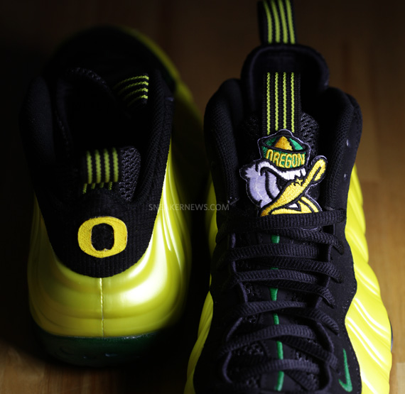 nike foamposite oregon ducks