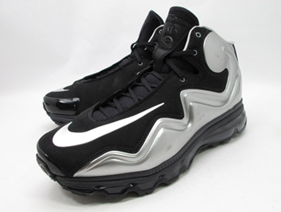 Nike Air Max Flyposite Black Metallic Silver Available Early